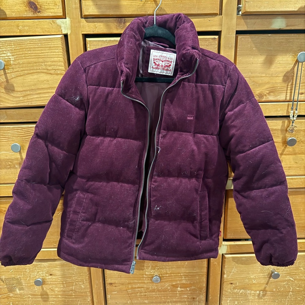 Levi’s Plum/Maroon Puffer Jacket